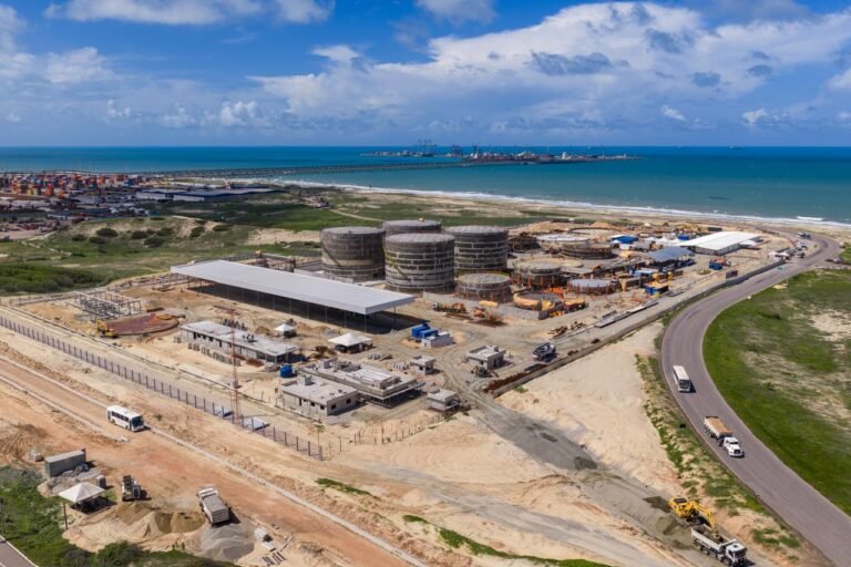 Grupo Dislub Equador marca o “Dia D” do maior terminal de combustíveis do Nordeste