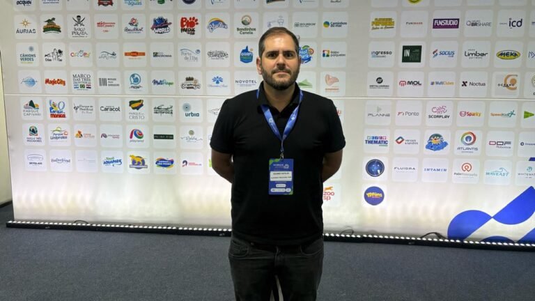 Eduardo Castelão representa o Alchymist Group no SINDEPAT Summit 2026, principal evento do setor de parques e entretenimento do Brasil