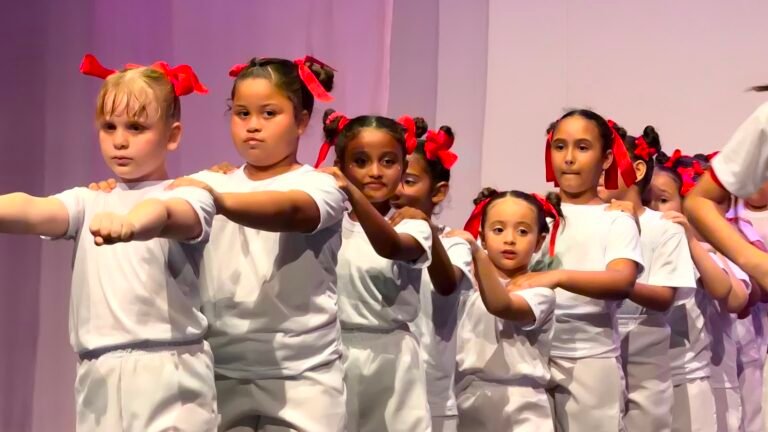 BCAD apresenta balé clássico no Teatro Cuca Pici com o espetáculo “A Valsa das Bonecas”