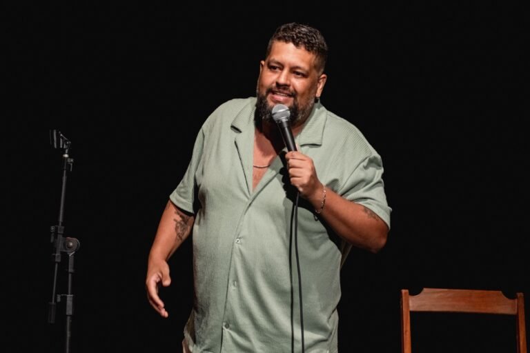 Matheus Buente leva show solo a cinco estados em sequência de apresentações pelo Brasil