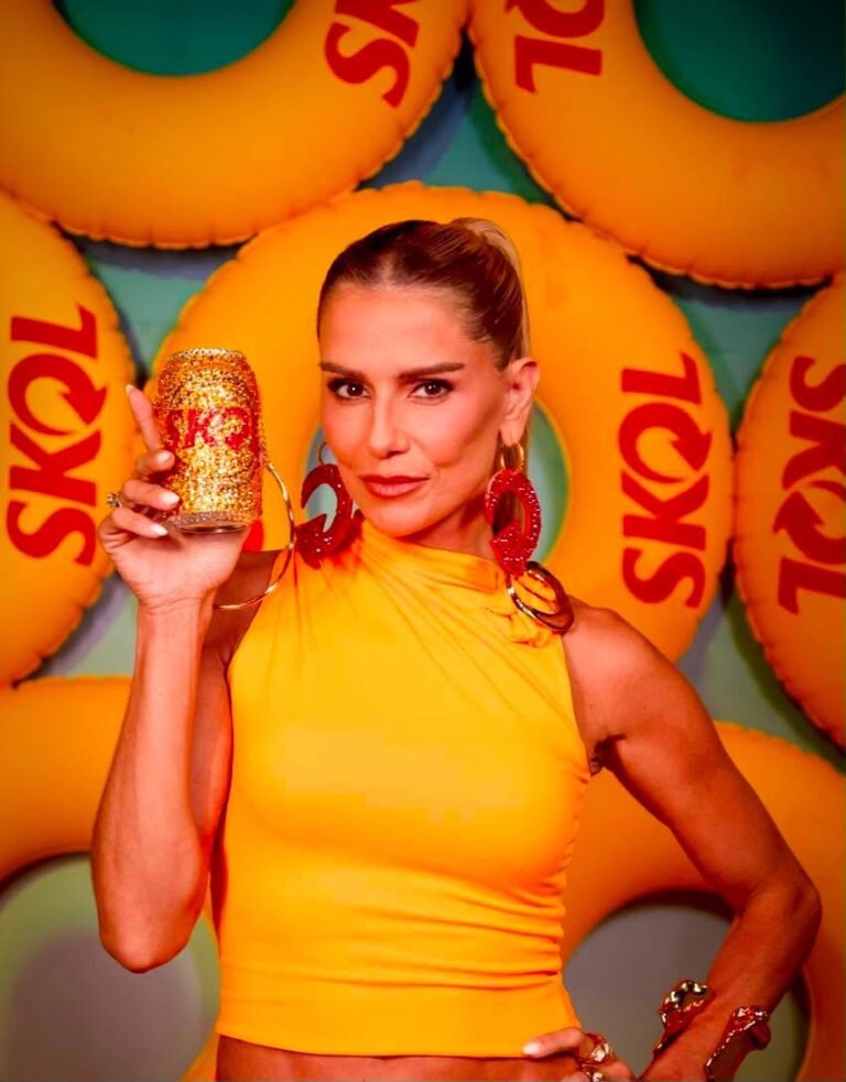 A convite de Skol, Deborah Secco vive experiências no Fortal e marca presença no Camarote Skol