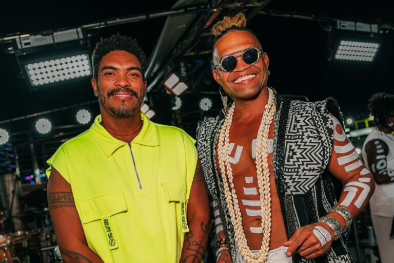 TIMBALADA FAZ ESTREIA HISTÓRICA DO BLOCO ALEGRIA ORIGINAL E TRANSFORMA O FORTAL 2026 EM UM GRANDE CARNAVAL