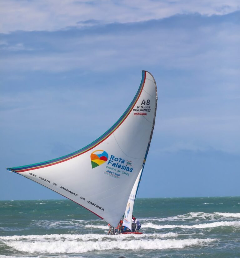 Regata da Caponga começa nesta sexta-feira com esporte, cultura e tradição no litoral de Cascavel