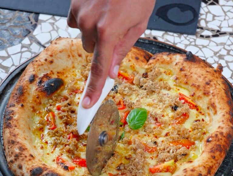 Fortaleza ganha pizza de caranguejo e reinventa a tradicional Quinta do Caranguejo