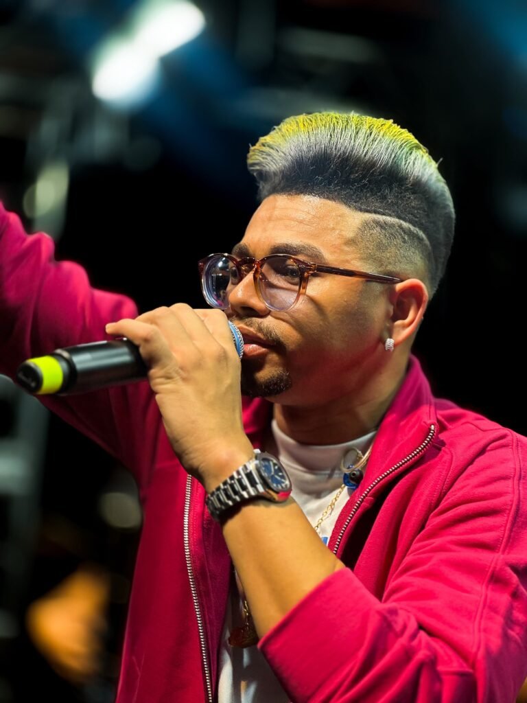 Allê No Beat entra no Top 200 do Spotify Brasil com “Virado No Veneno”